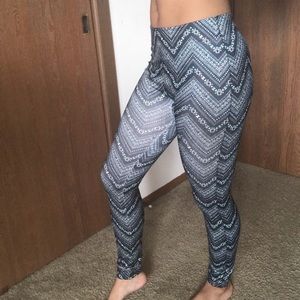Blue designed leggings. Super stretchy